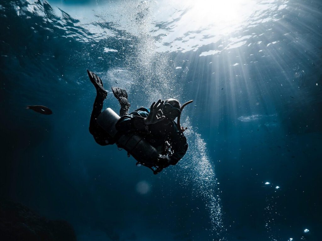 diver, underwater, dive, man, sports, backlighting, nature, sea